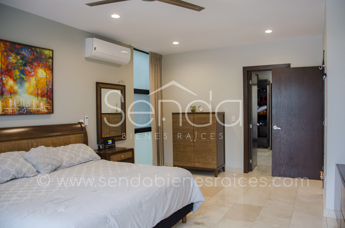 2019-12-04_00_01_30_19KG-38 Casa en venta en La Ceiba -38.jpg